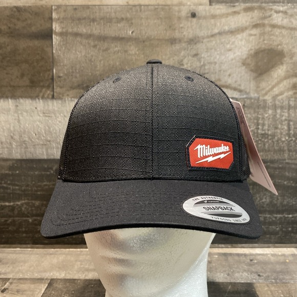 Milwaukee Black Gridiron 505B Snapback Trucker Hat Adjustable Baseball Cap - Picture 1 of 13